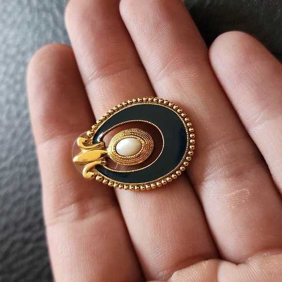 1928 earrings - Picture 6 of 8